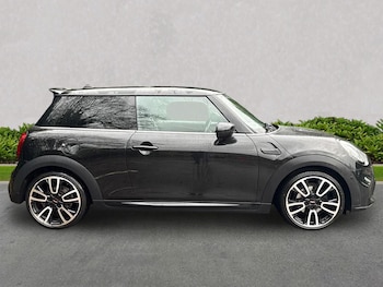 Used MINI Hatch 2021 for sale - 76554228: Photo