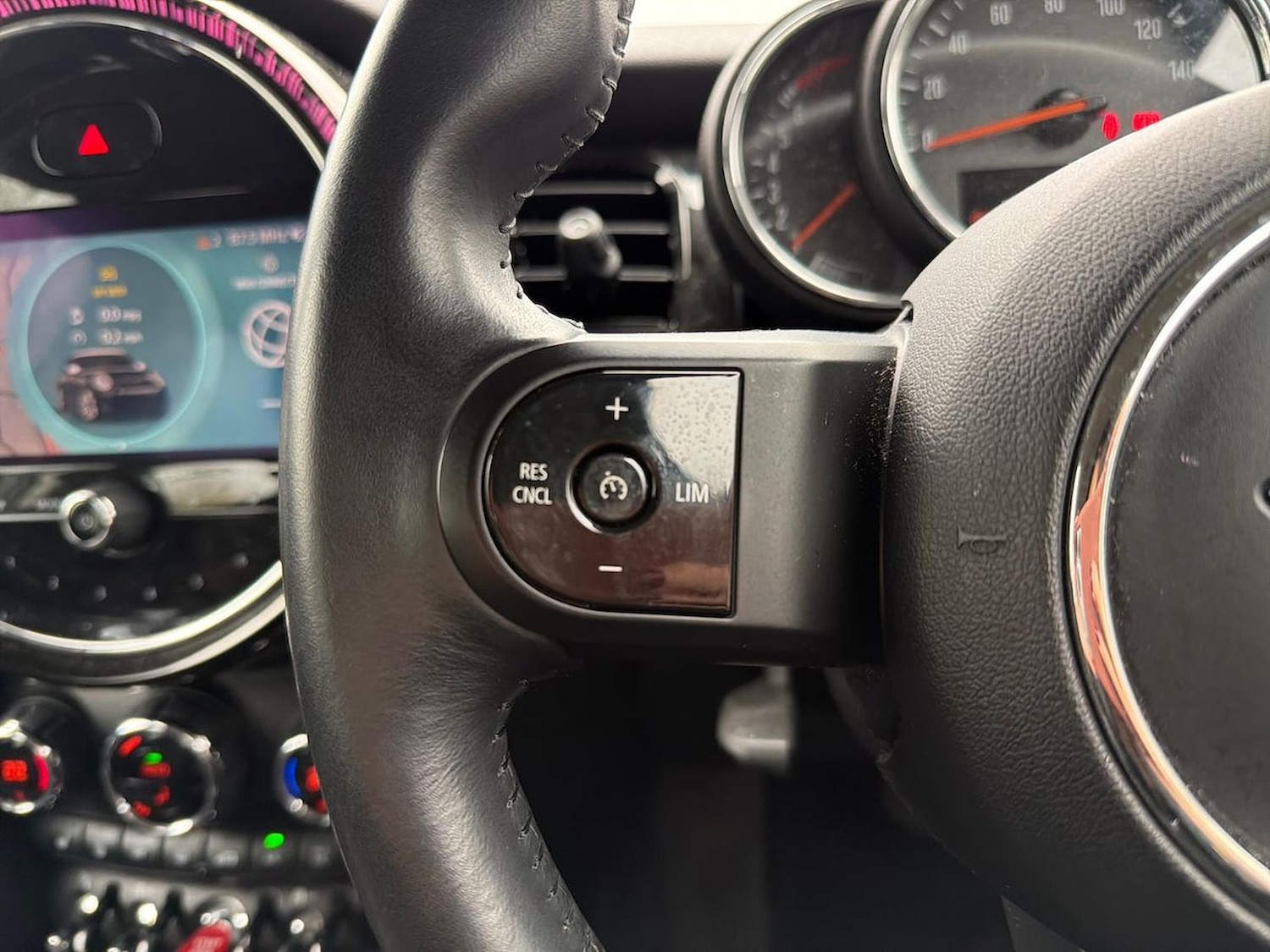 Used MINI Hatch 2022 for sale - 76554224: Photo 25