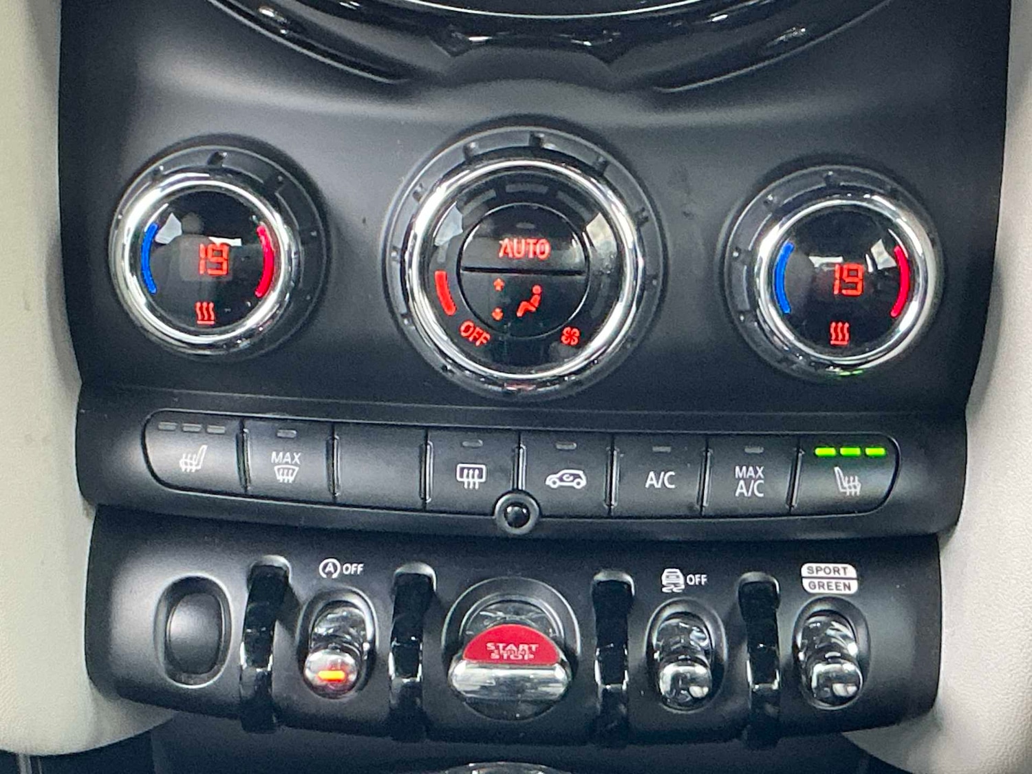 Used MINI Hatch 2022 for sale - 77845284: Photo 12