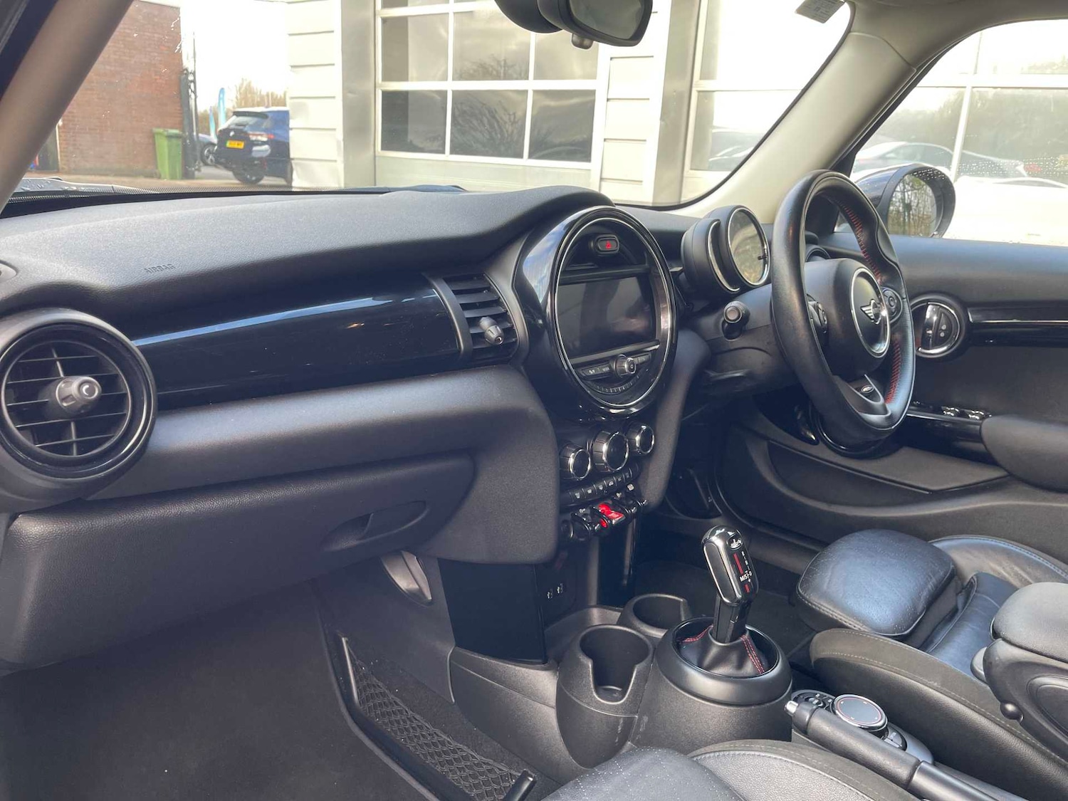 Used MINI Hatch 2018 for sale - 76911268: Photo 7