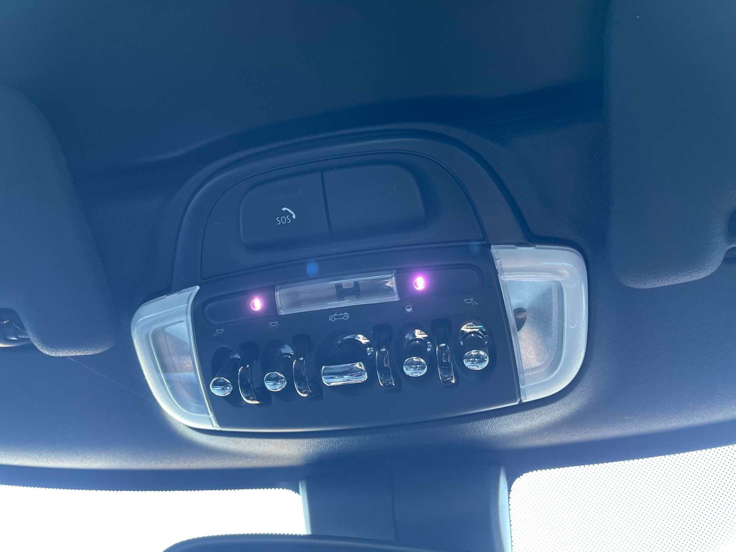 Used MINI Convertible 2023 for sale - 76777324: Photo 14