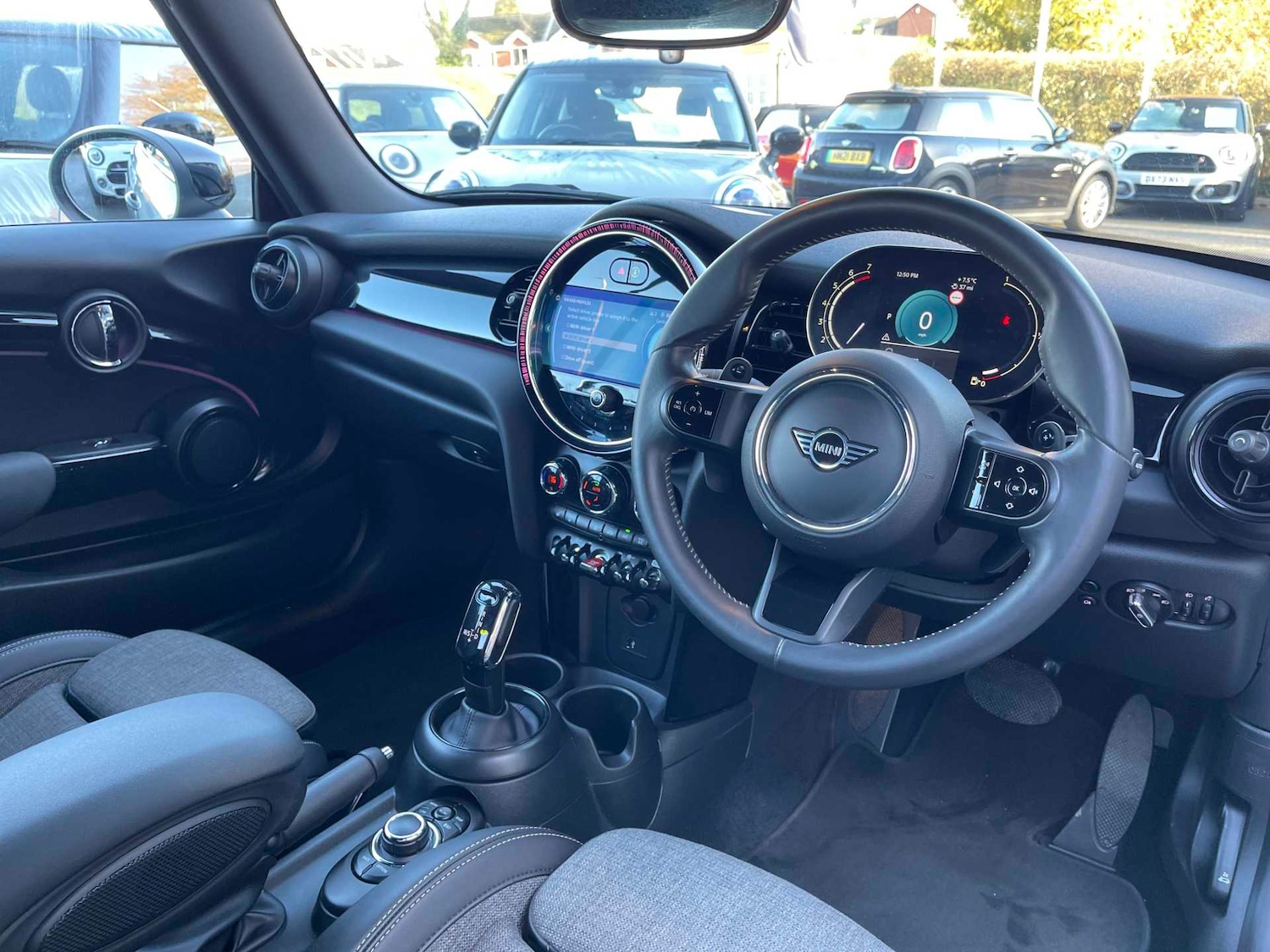 Used MINI Convertible 2023 for sale - 76777324: Photo 15