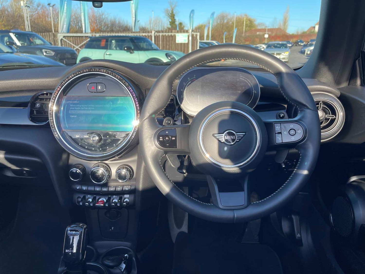 Used MINI Convertible 2023 for sale - 76777324: Photo 9