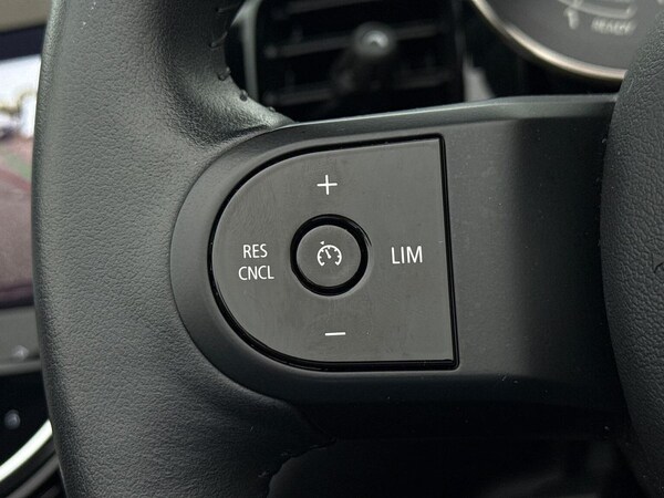 Used MINI Convertible 2024 for sale - 76268329: Photo 25