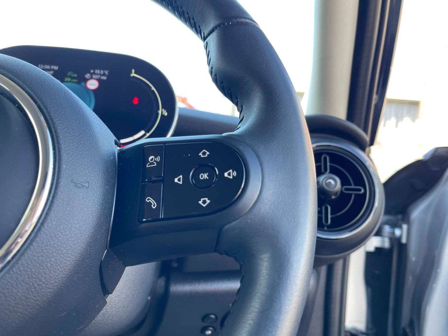 Used MINI Hatch 2023 for sale - 78192128: Photo 26