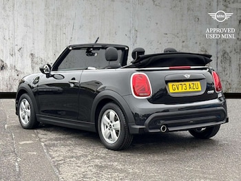 Used MINI Convertible 2024 for sale - 76719385: Photo