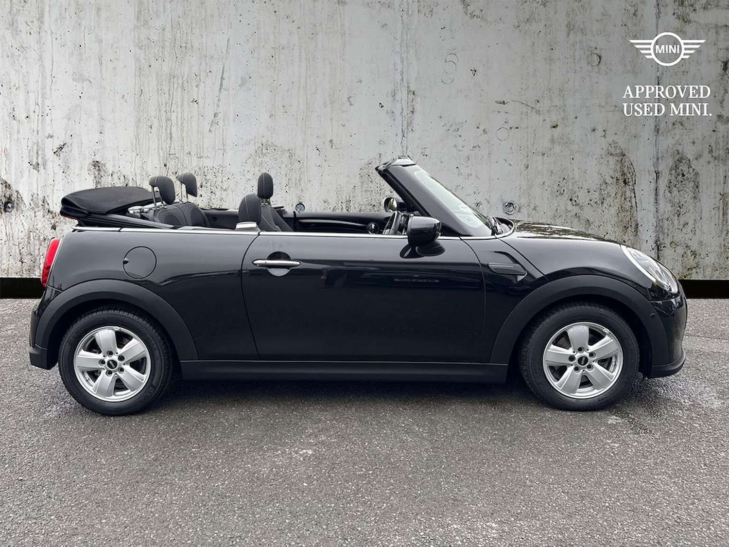 Used MINI Convertible 2024 for sale - 76719385: Photo 3