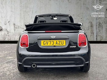 Used MINI Convertible 2024 for sale - 76719385: Photo