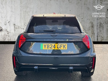 Used MINI Cooper 2024 for sale - 75700250: Photo