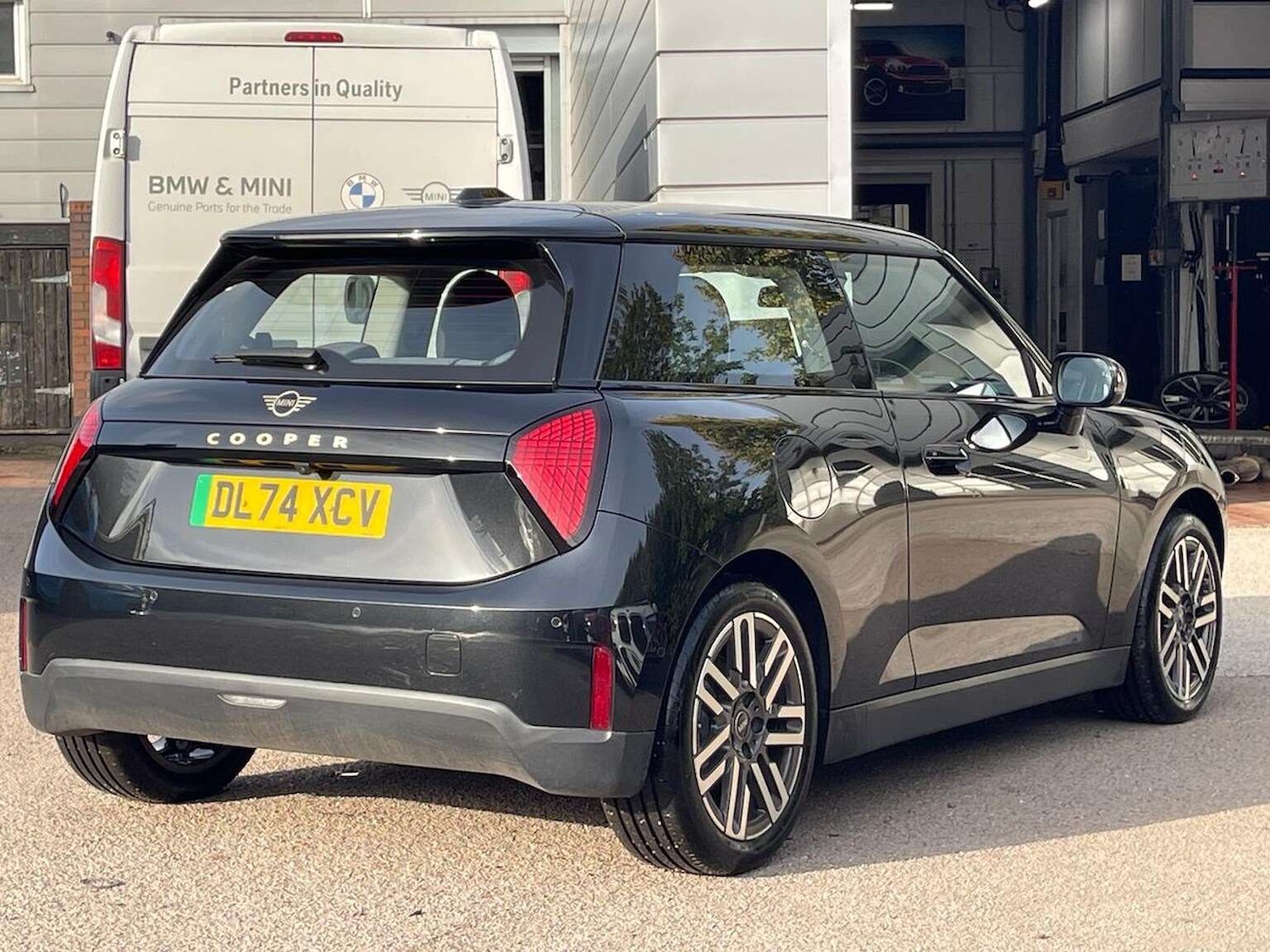 Used MINI Cooper 2025 for sale - 76596288: Photo 18