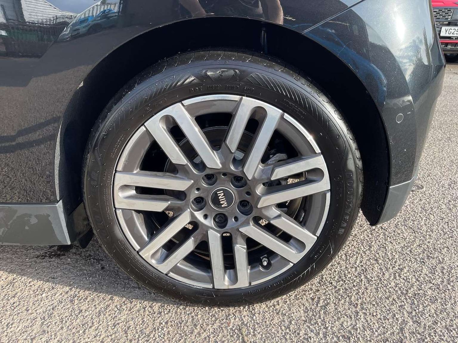 Used MINI Cooper 2025 for sale - 76596288: Photo 6