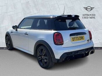 Used MINI Hatch 2023 for sale - 78379696: Photo