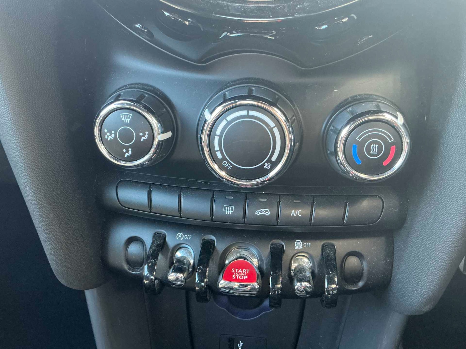 Used MINI Hatch 2020 for sale - 78106335: Photo 11