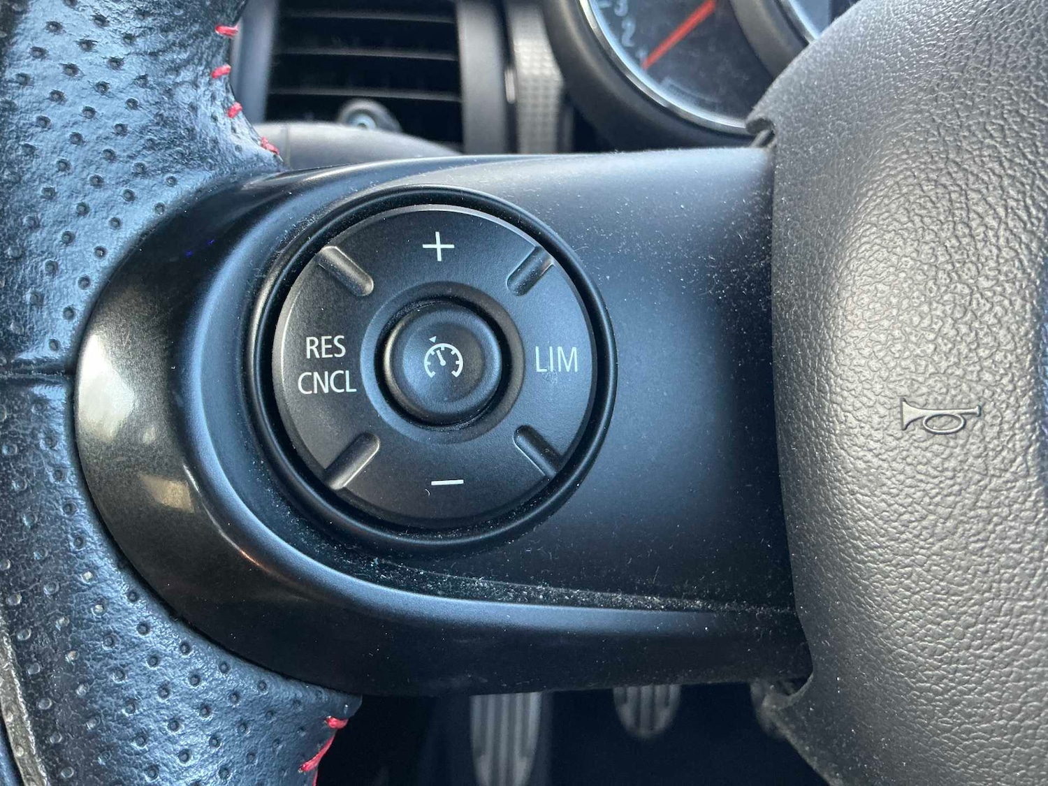 Used MINI Hatch 2020 for sale - 78106335: Photo 25