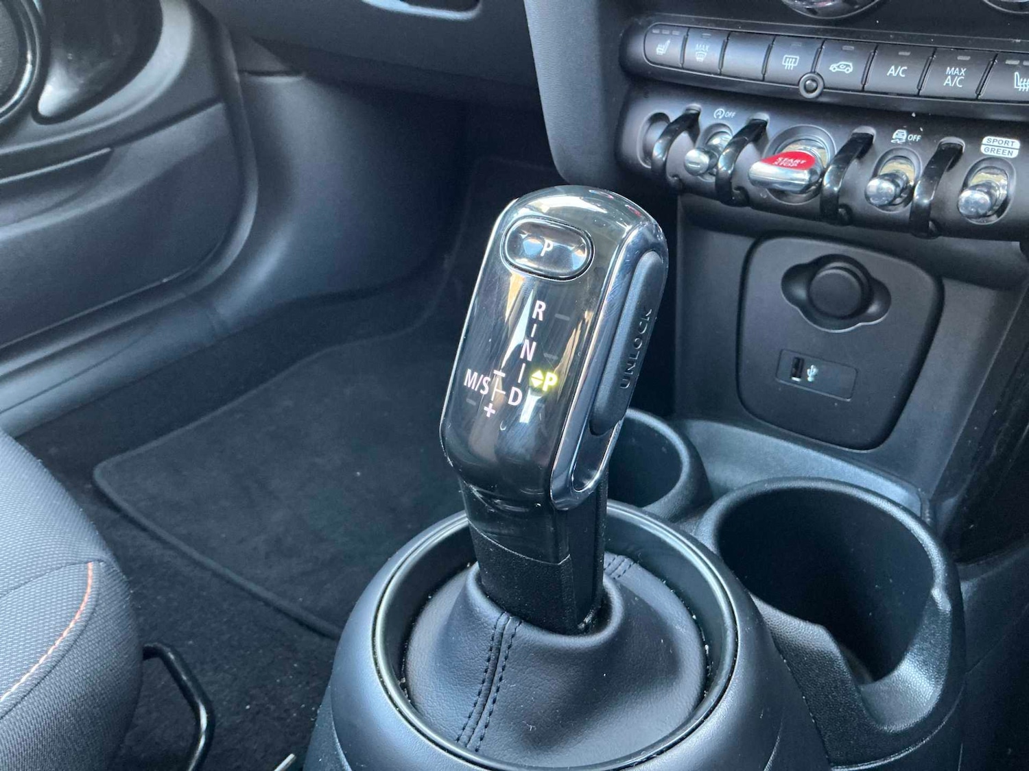 Used MINI Hatch 2023 for sale - 78053576: Photo 13