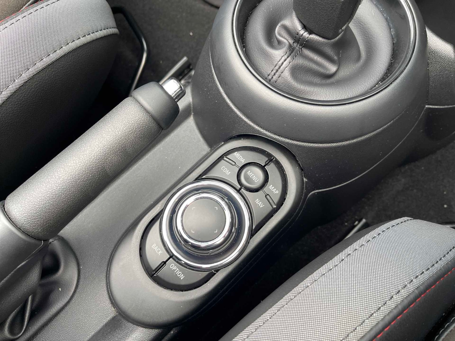 Used MINI Convertible 2022 for sale - 78178317: Photo 23