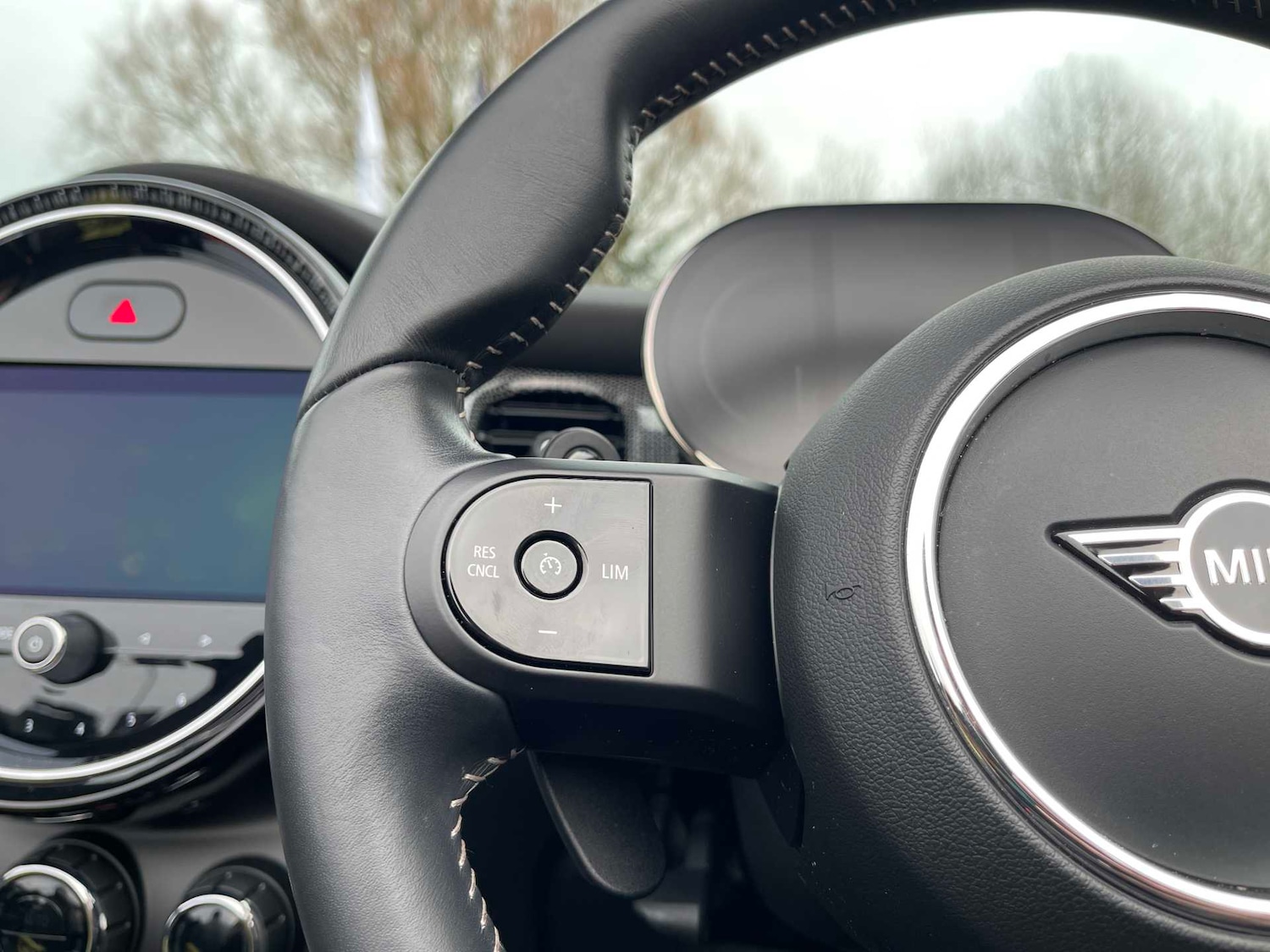 Used MINI Convertible 2022 for sale - 78178317: Photo 25