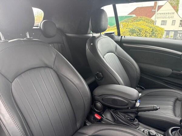 Used MINI Convertible 2022 for sale - 76206111: Photo 21