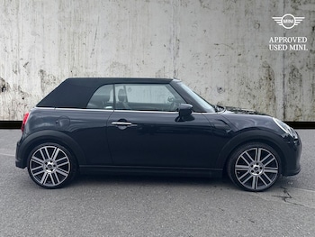 Used MINI Convertible 2022 for sale - 76206111: Photo 3