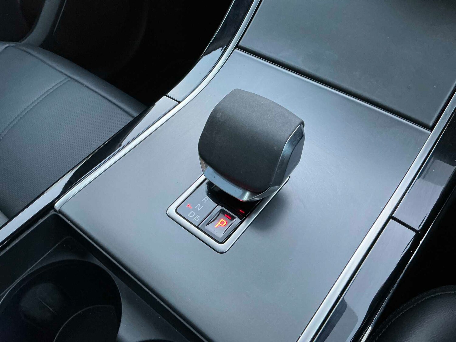 Used Land Rover Range Rover Velar 2023 for sale - 78191650: Photo 13