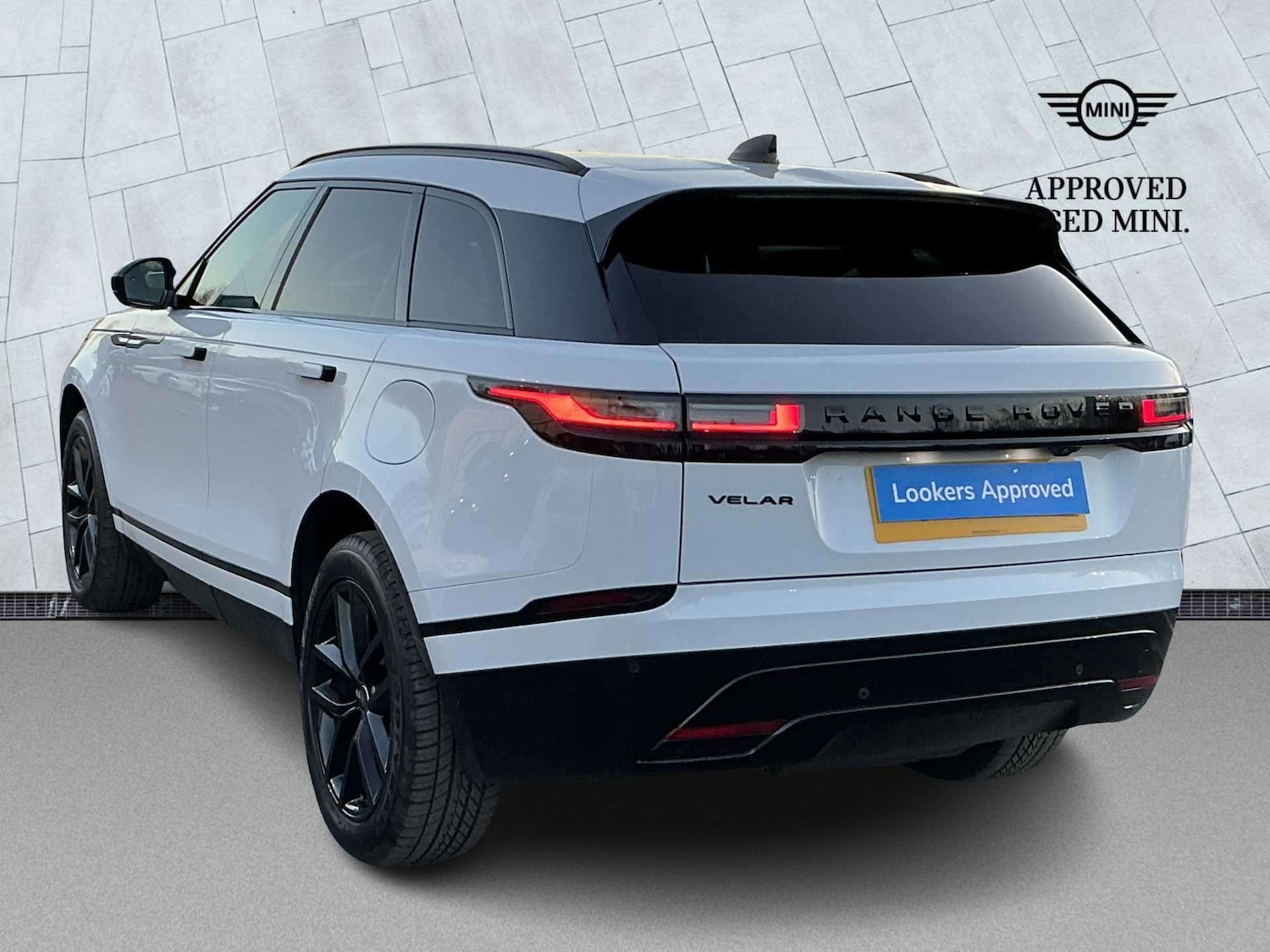 Used Land Rover Range Rover Velar 2023 for sale - 78191650: Photo 2