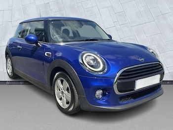 Used MINI Hatch 2018 for sale - 79219317: Photo