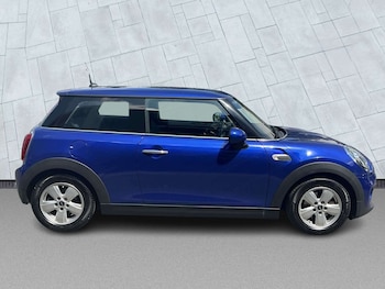 Used MINI Hatch 2018 for sale - 79219317: Photo
