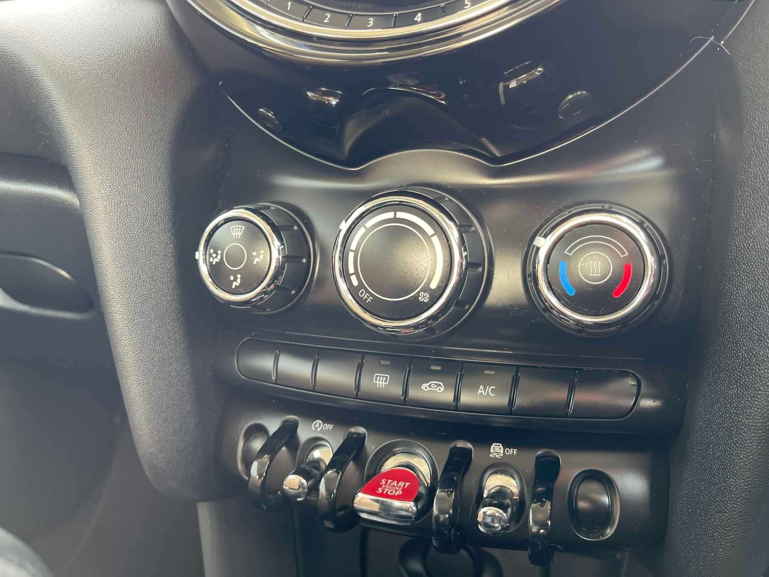 Used MINI Hatch 2019 for sale - 77487479: Photo 11