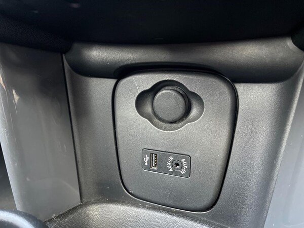 Used MINI Hatch 2015 for sale - 76335115: Photo 12