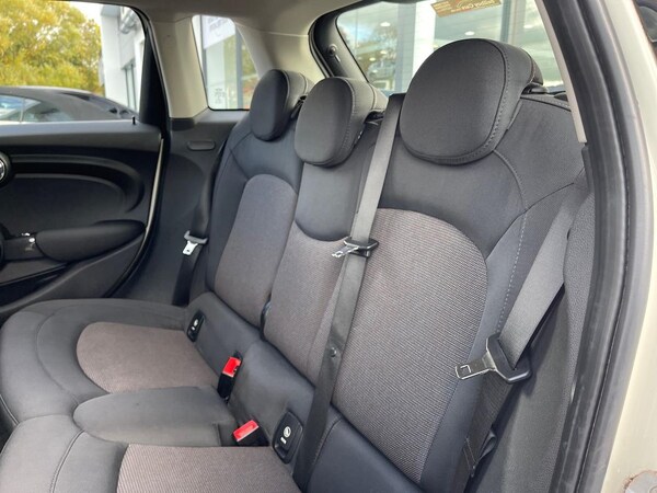 Used MINI Hatch 2015 for sale - 76335115: Photo 16