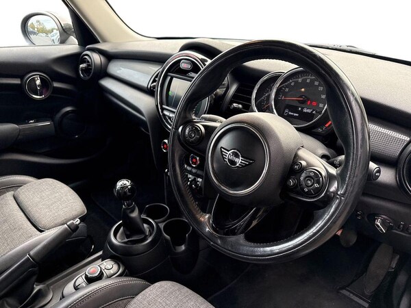 Used MINI Hatch 2018 for sale - 76182424: Photo 15