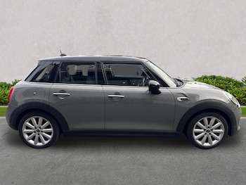 Used MINI Hatch 2018 for sale - 76182424: Photo 3
