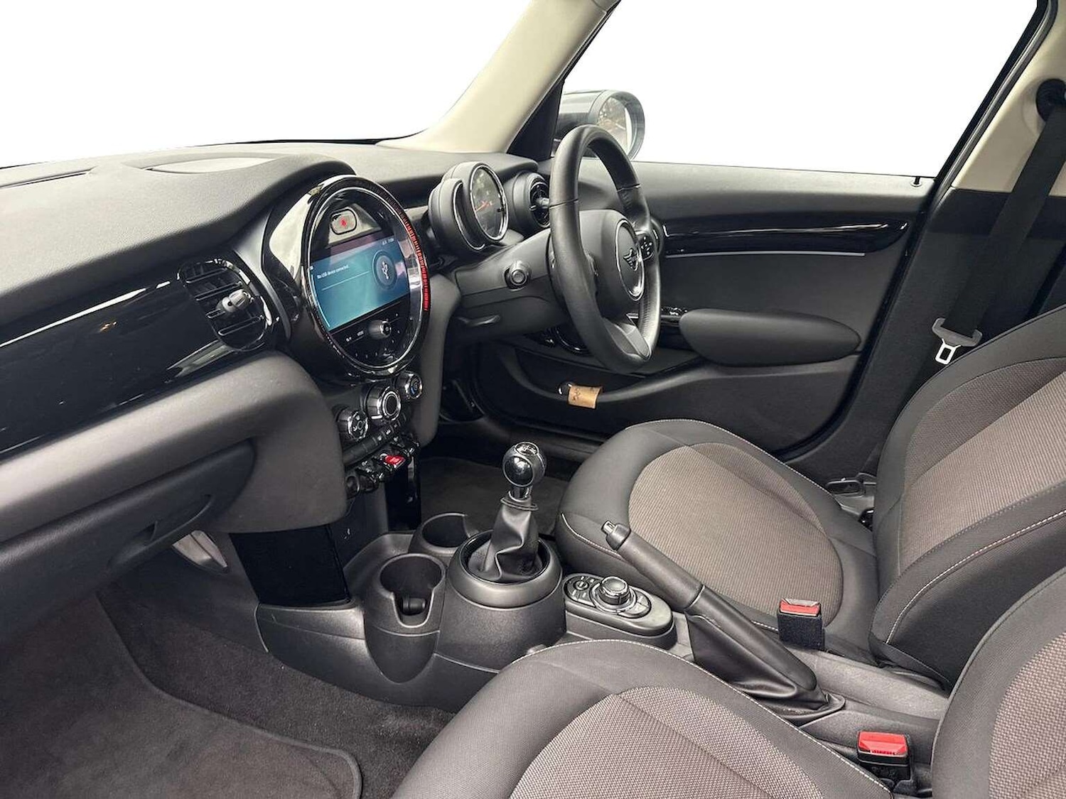 Used MINI Hatch 2022 for sale - 76596428: Photo 7