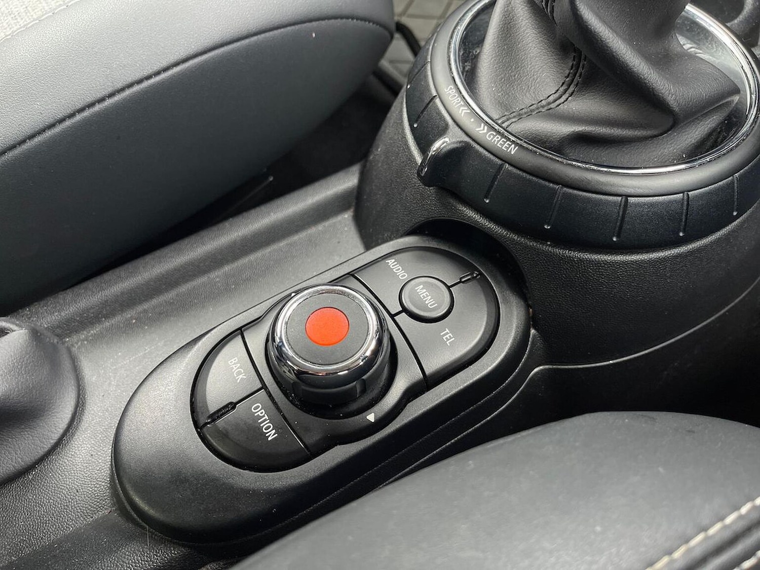 Used MINI Hatch 2016 for sale - 76450523: Photo 23