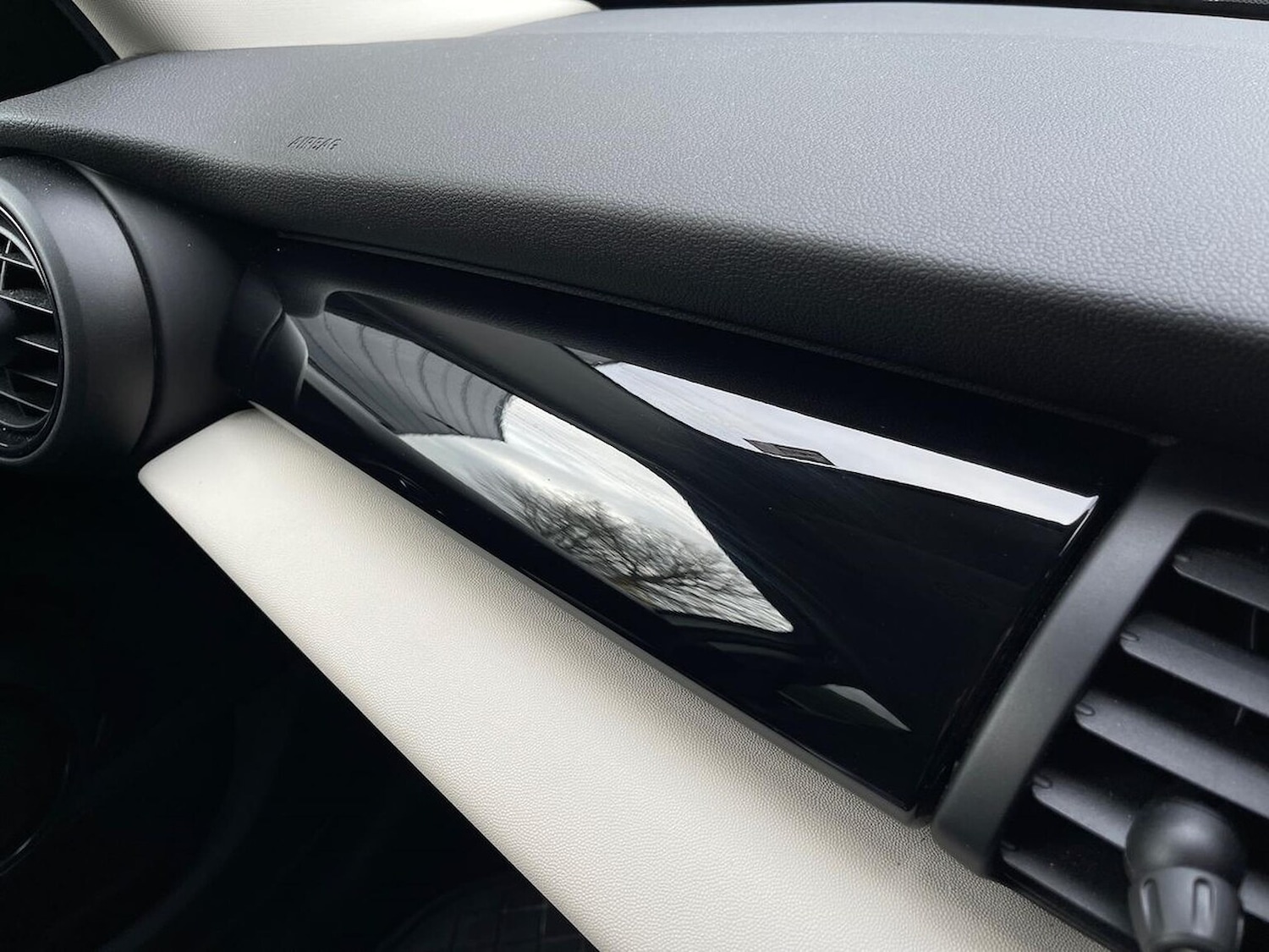 Used MINI Hatch 2016 for sale - 76450523: Photo 24