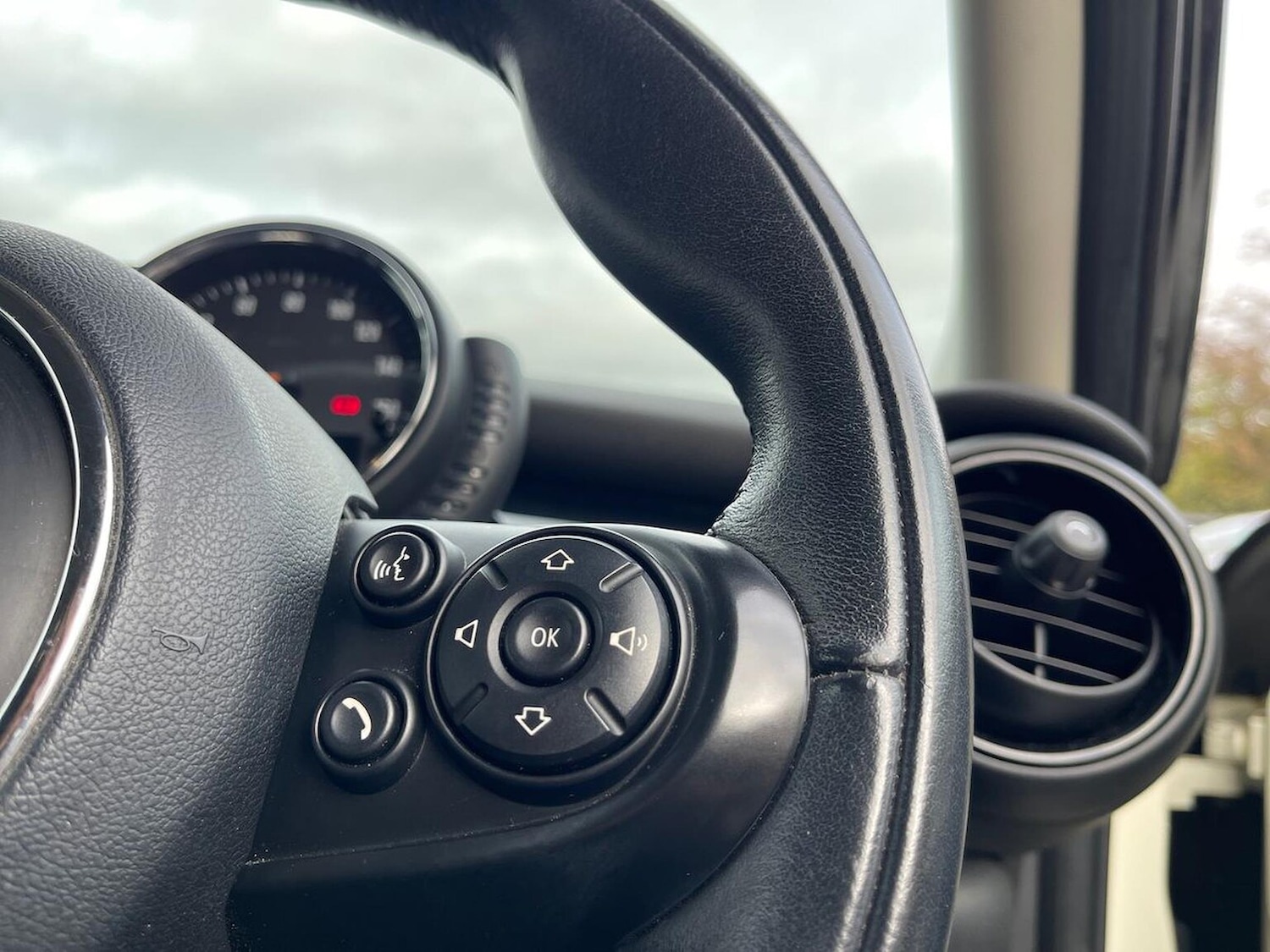 Used MINI Hatch 2016 for sale - 76450523: Photo 26