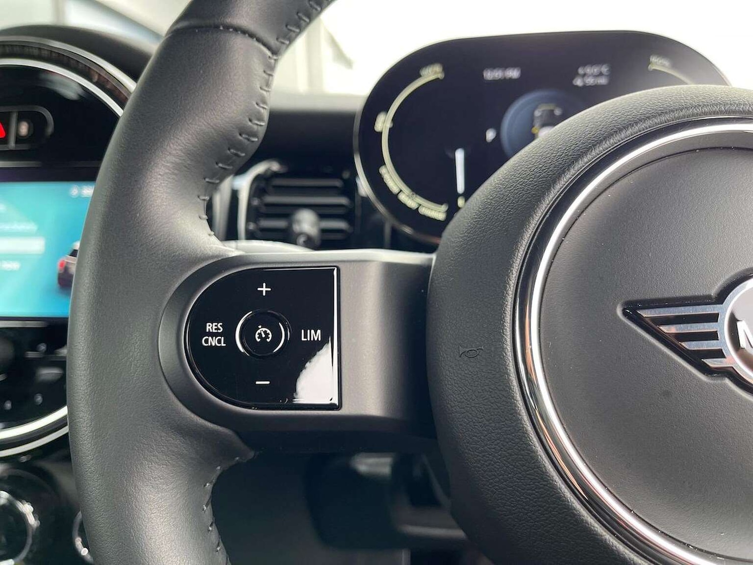 Used MINI Hatch 2022 for sale - 76596426: Photo 25