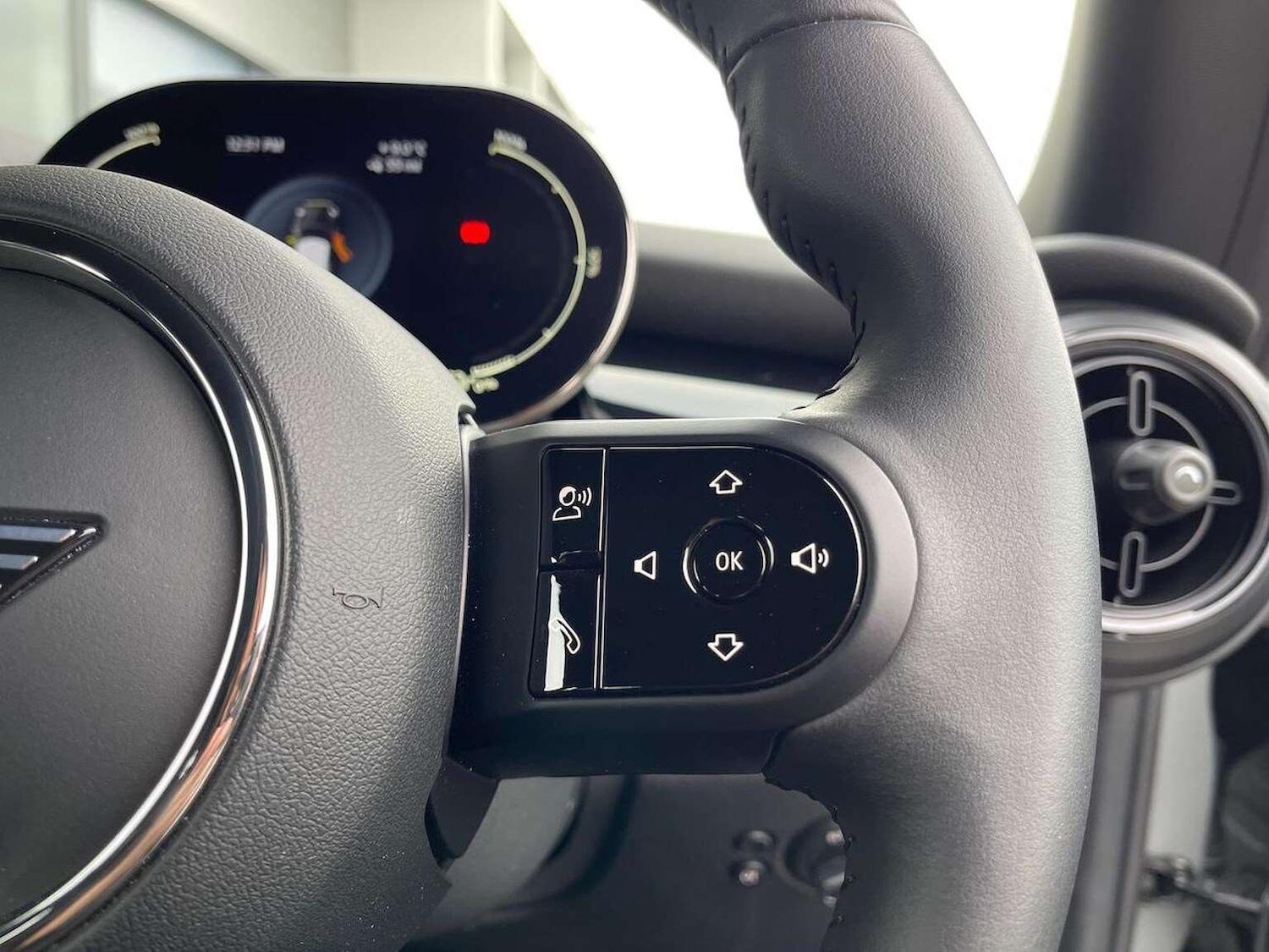 Used MINI Hatch 2022 for sale - 76596426: Photo 26