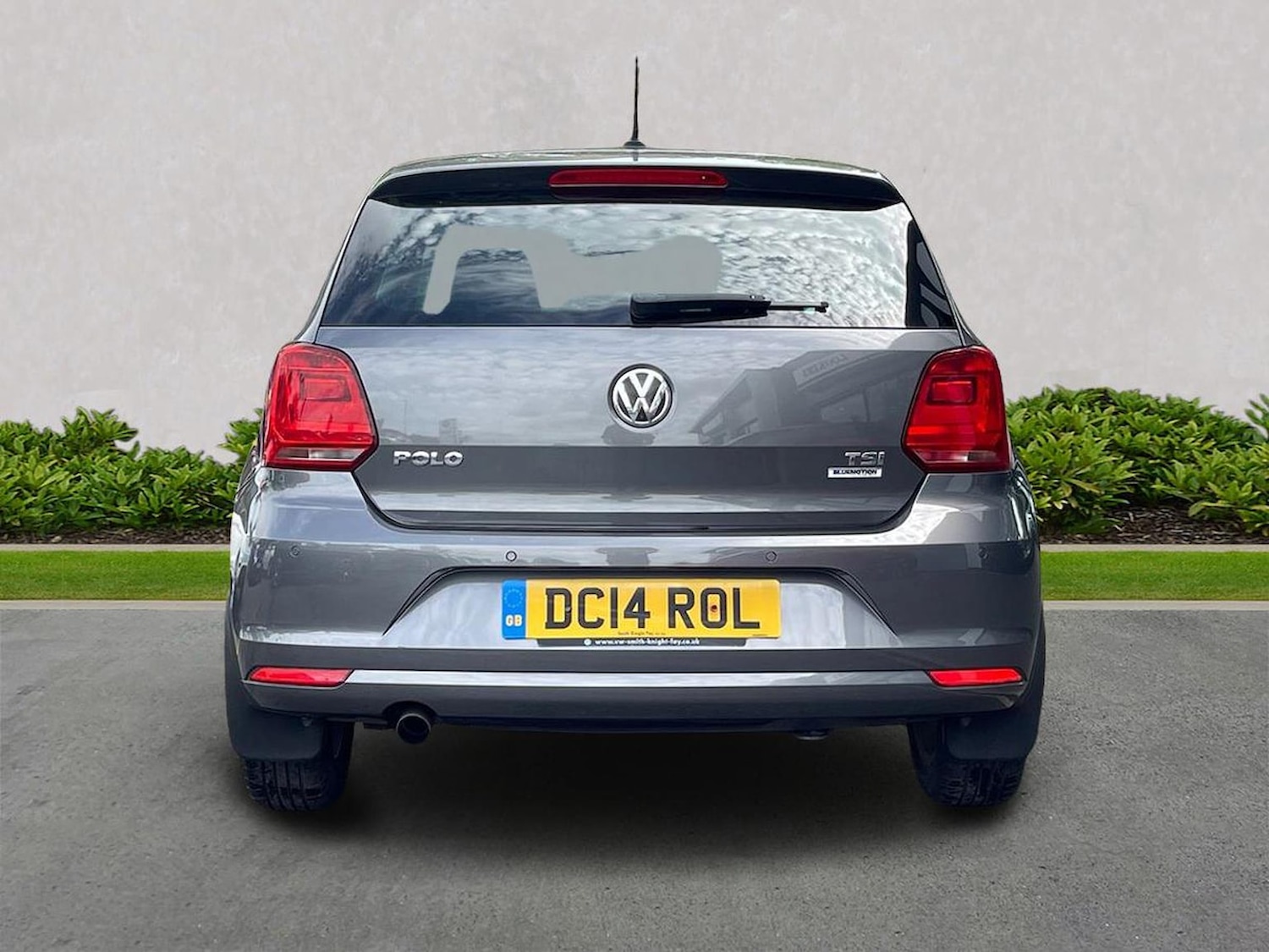 Used Volkswagen Polo 2017 for sale - 76340602: Photo 4