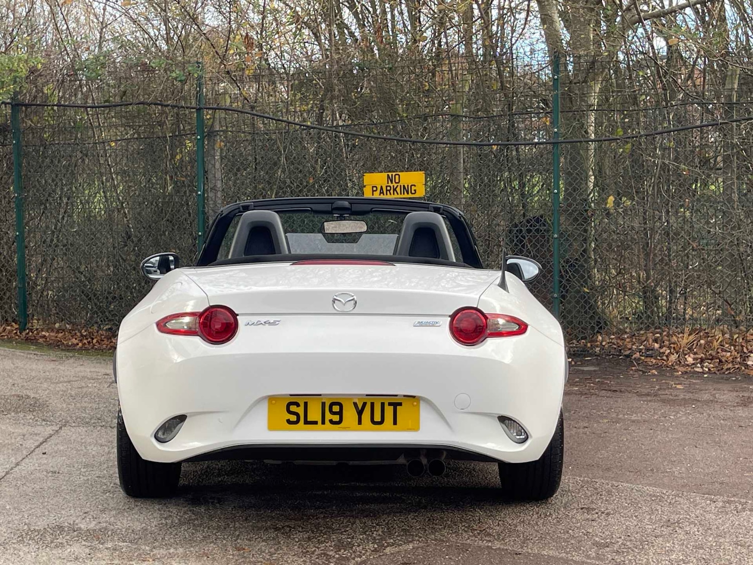Used Mazda MX-5 2019 for sale - 76918925: Photo 4