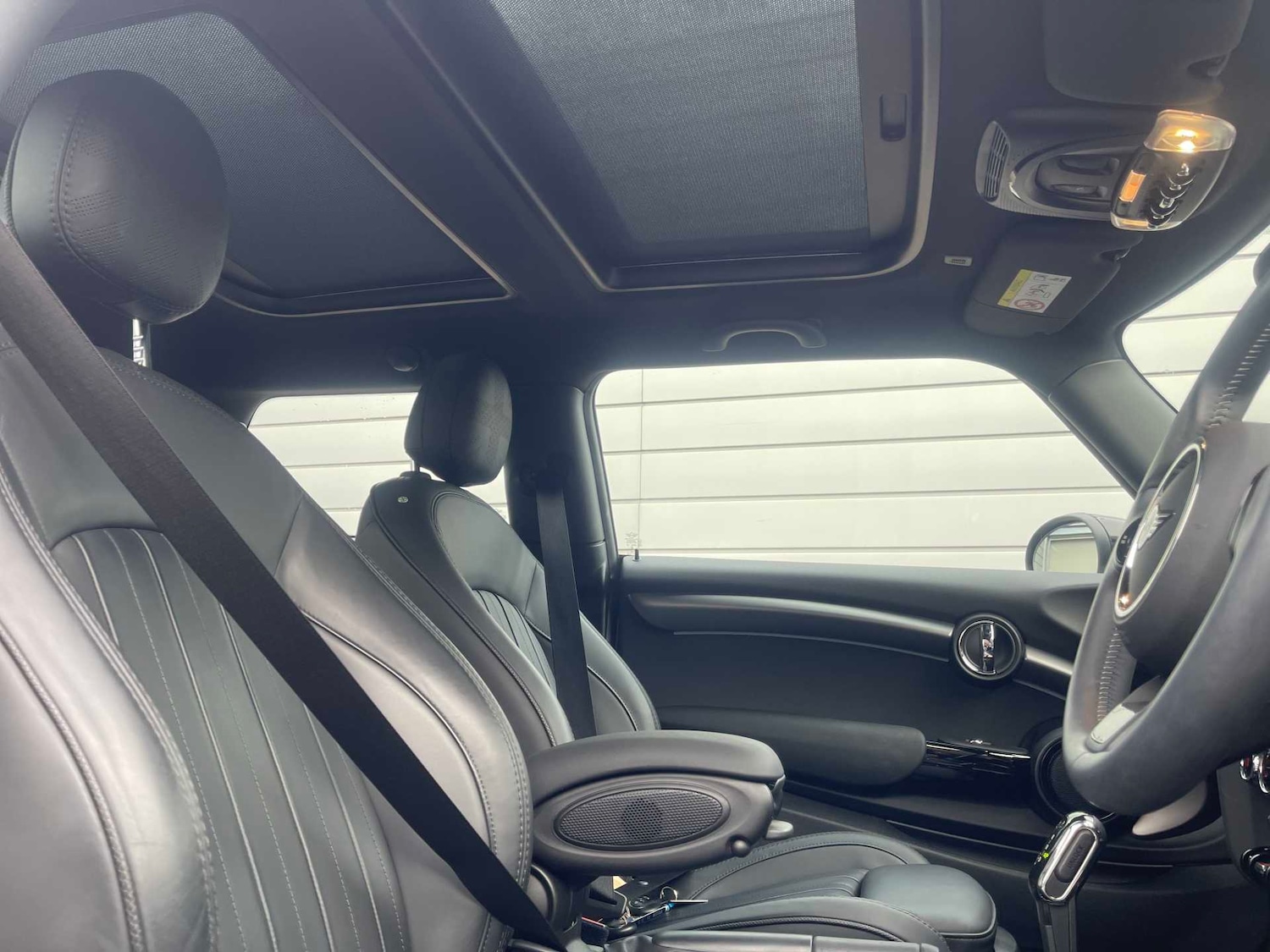 Used MINI Hatch 2023 for sale - 76770114: Photo 21