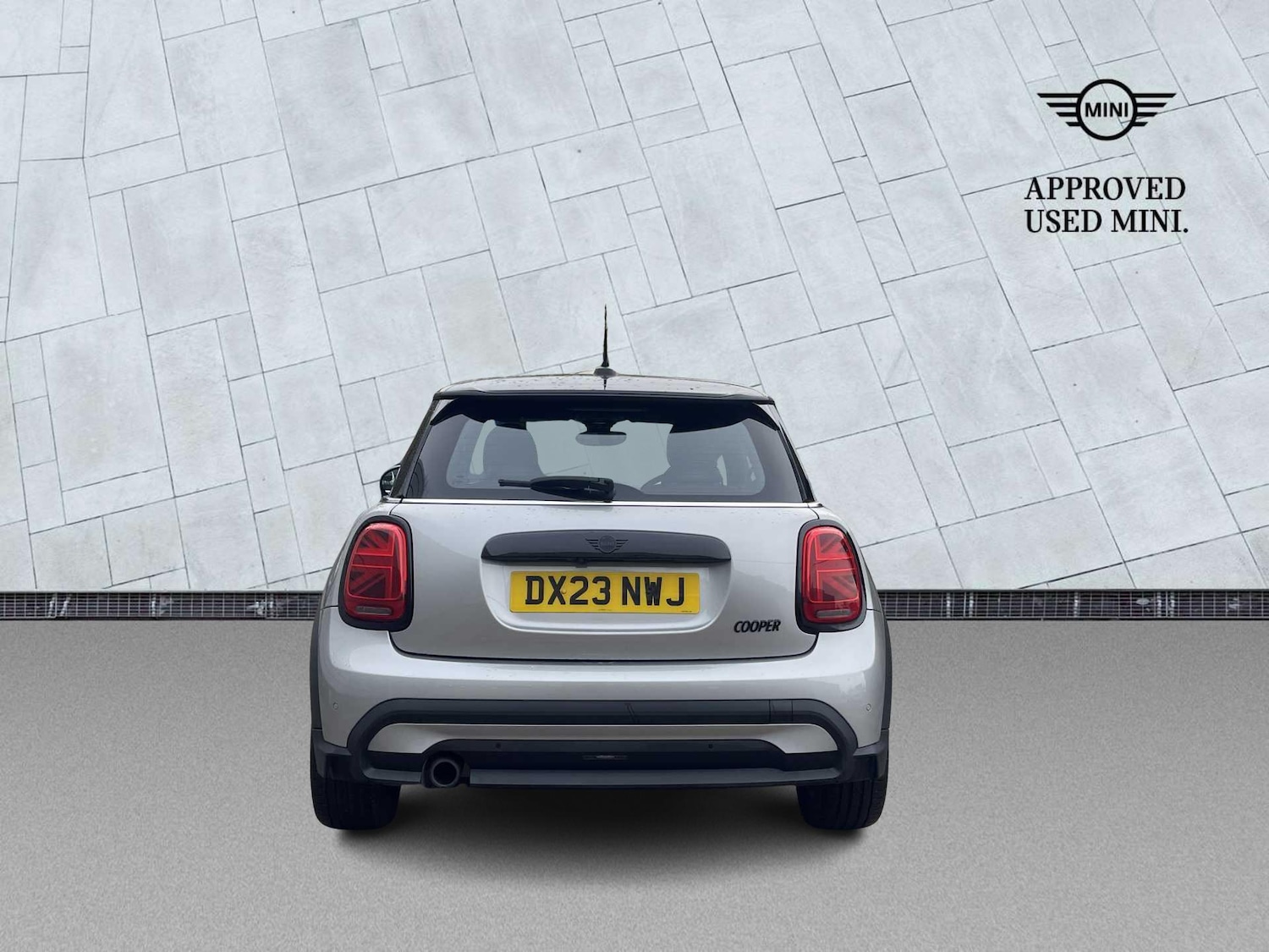 Used MINI Hatch 2023 for sale - 76770114: Photo 4