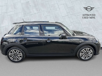 Used MINI Cooper 2026 for sale - 79424035: Photo