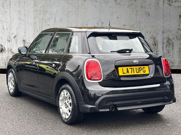 Used MINI Hatch 2022 for sale - 76236999: Photo 2