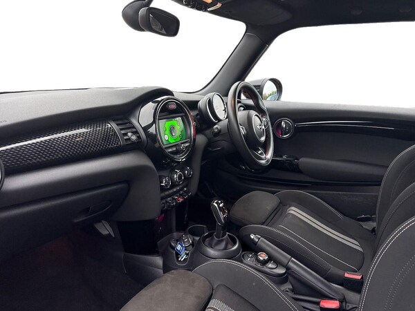 Used MINI Hatch 2020 for sale - 76320661: Photo 7