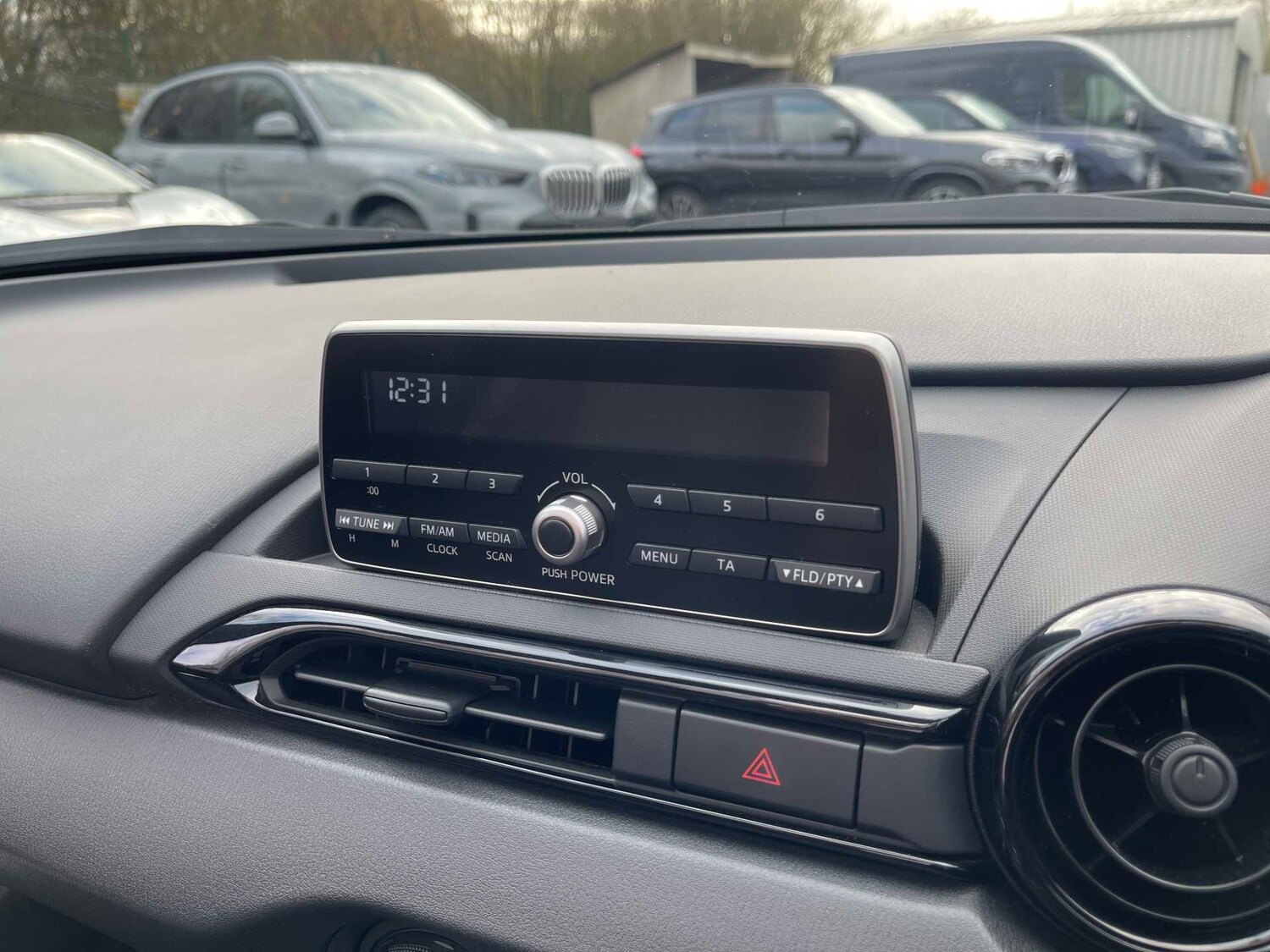 Used Mazda MX-5 2019 for sale - 77489126: Photo 11