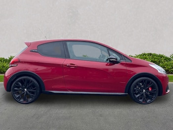 Used Peugeot 208 2017 for sale - 76559763: Photo