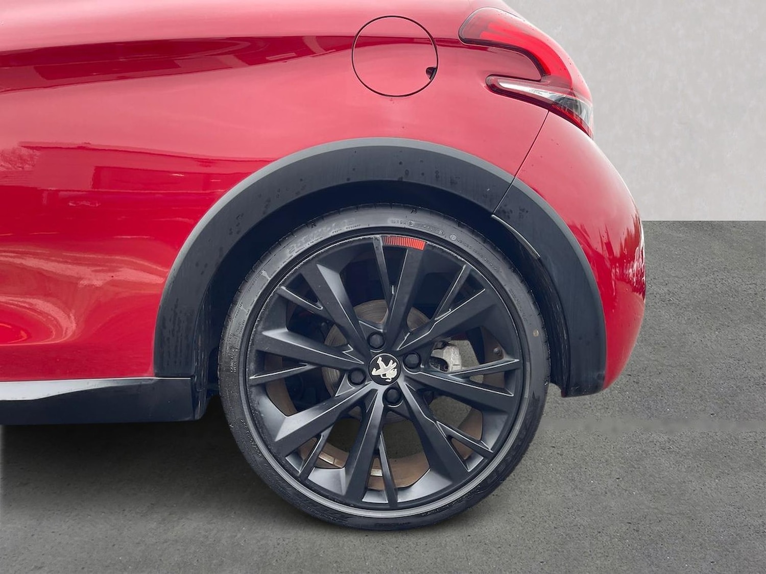 Used Peugeot 208 2017 for sale - 76559763: Photo 6