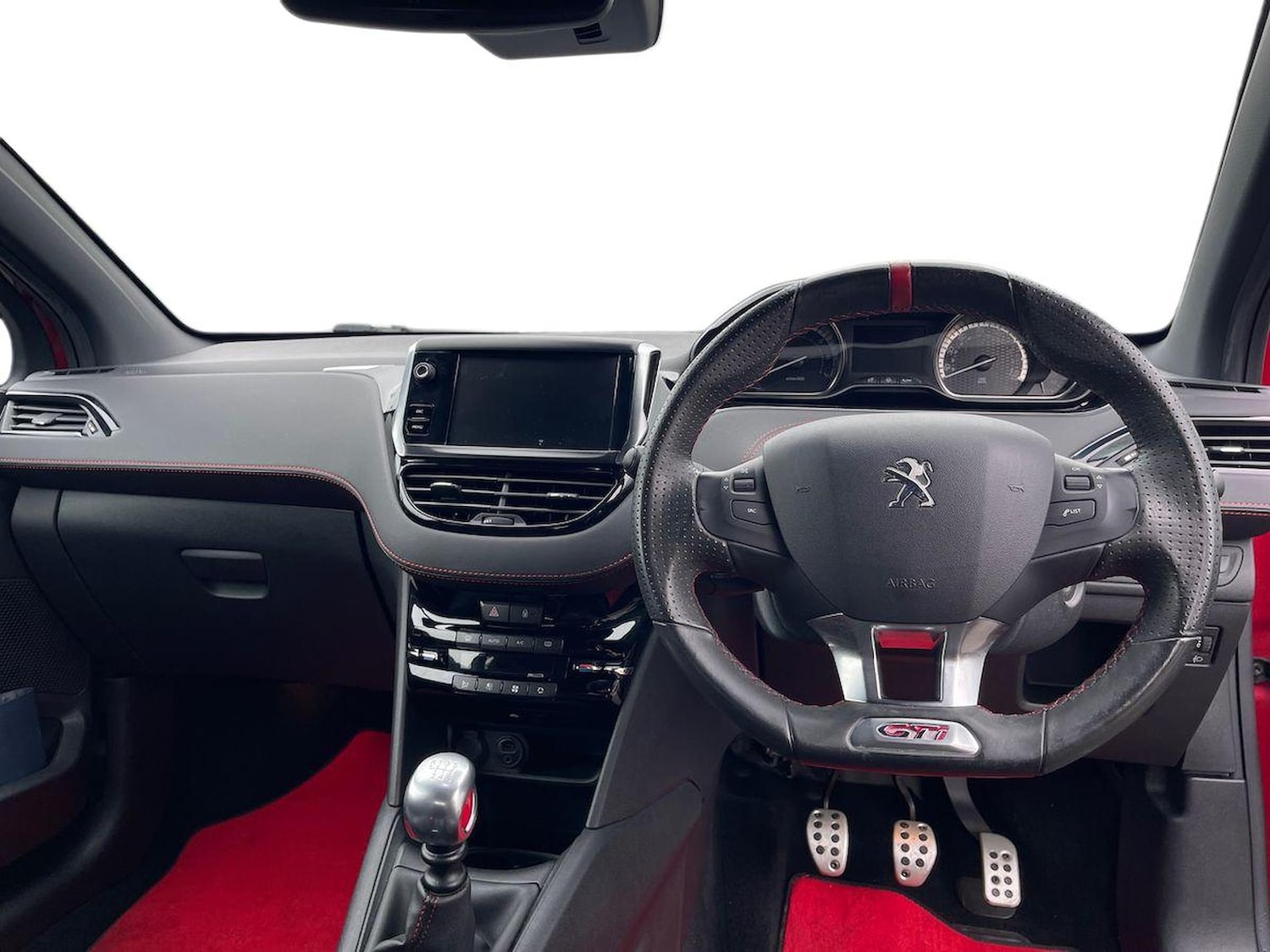 Used Peugeot 208 2017 for sale - 76559763: Photo 8