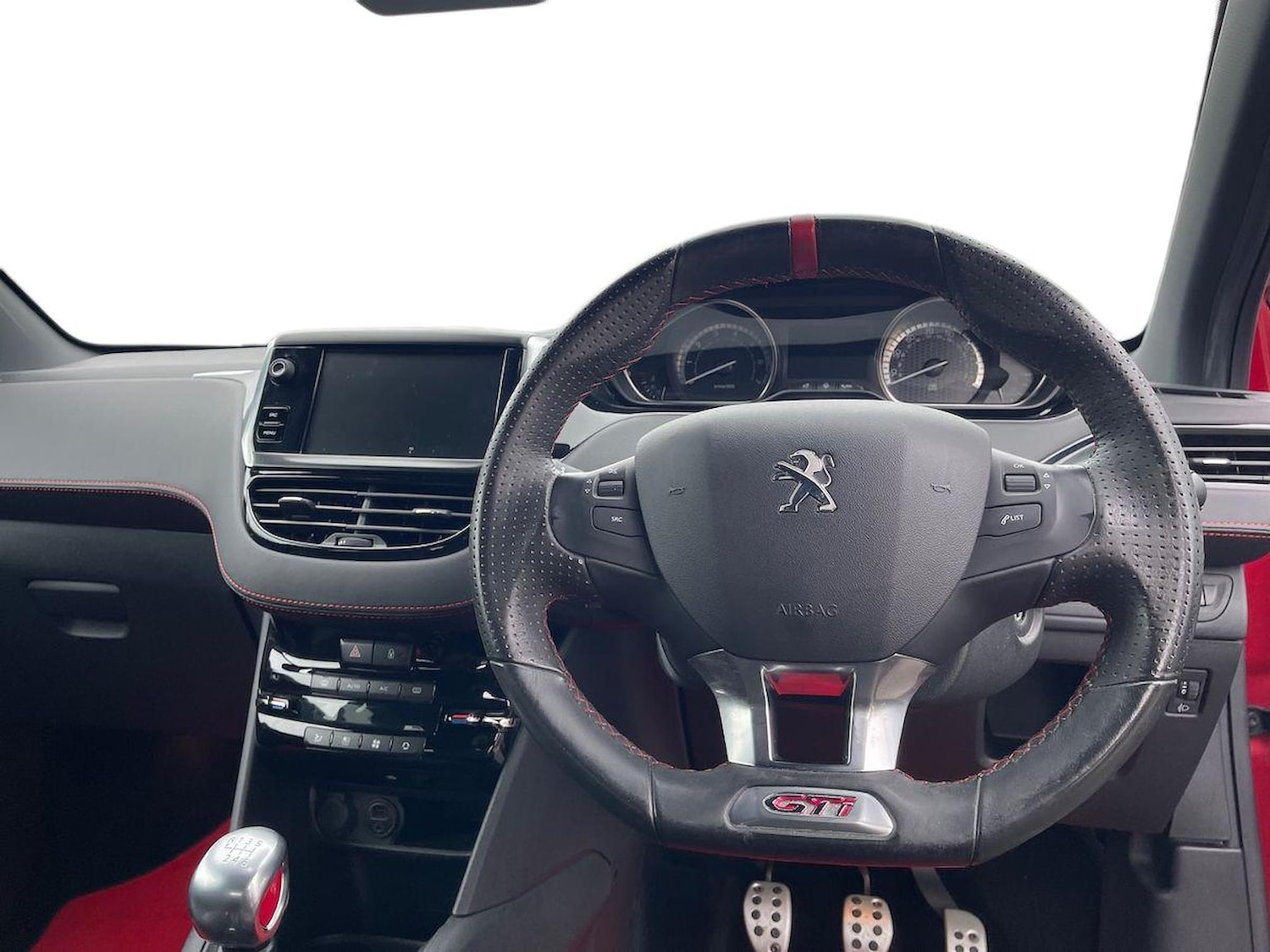 Used Peugeot 208 2017 for sale - 76559763: Photo 9